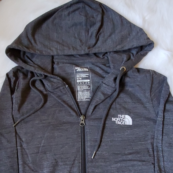 The North Face new zip hoodie - Picture 2 of 3